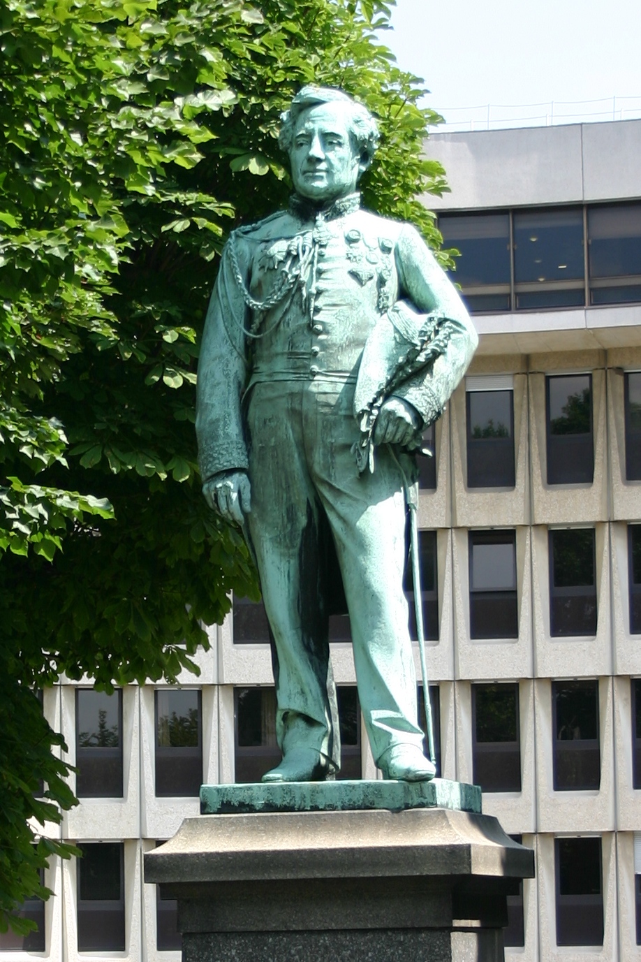 Hippolyte Larrey's monument, Val-de-Grâce, Paris (164).JPG